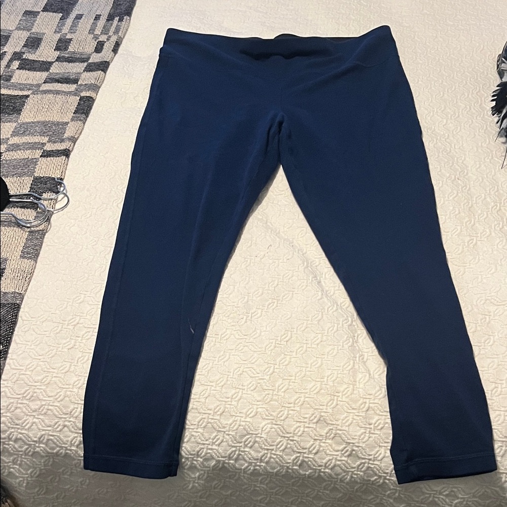 St. John's Bay Women's Navy Leggings